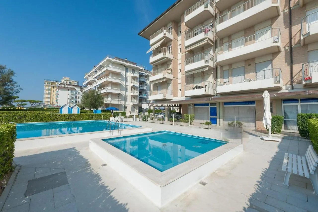 Residence Zeta Immobiliare Pacella ليدو دي يسولو شقة