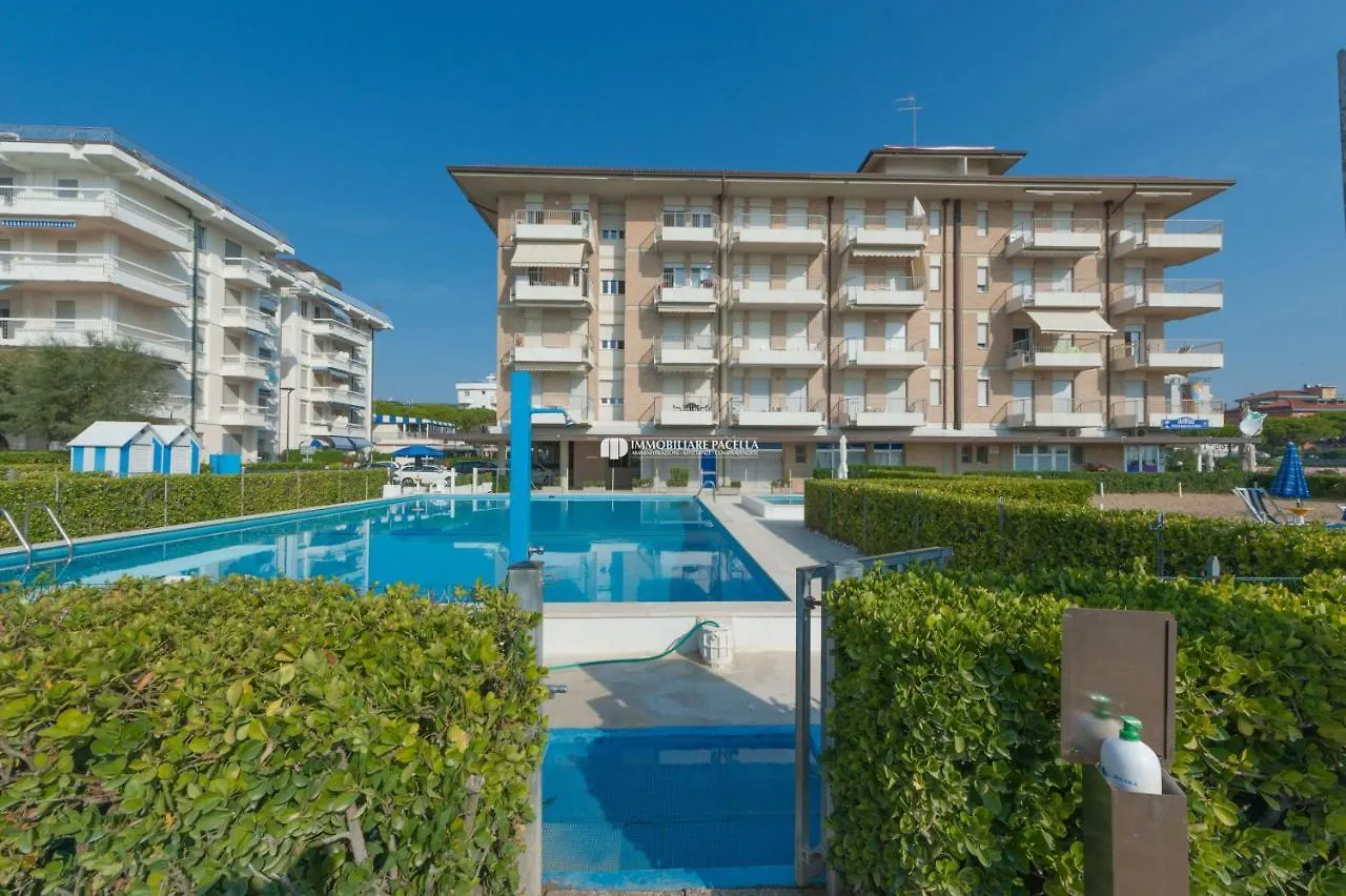 Residence Zeta Immobiliare Pacella ليدو دي يسولو 0*,